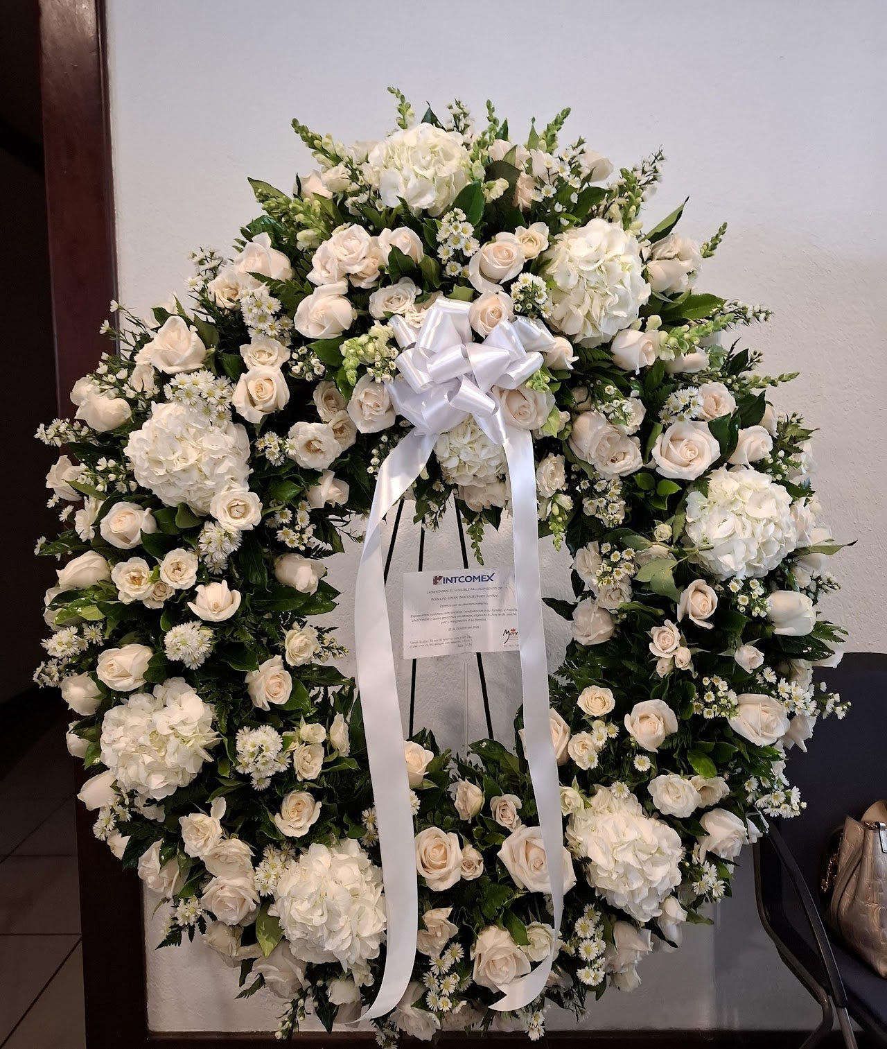 Corona llena de Flores