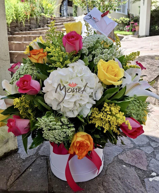 Arreglo Alto con Rosas 