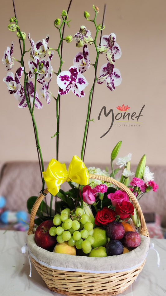 Orquidea y Frutas