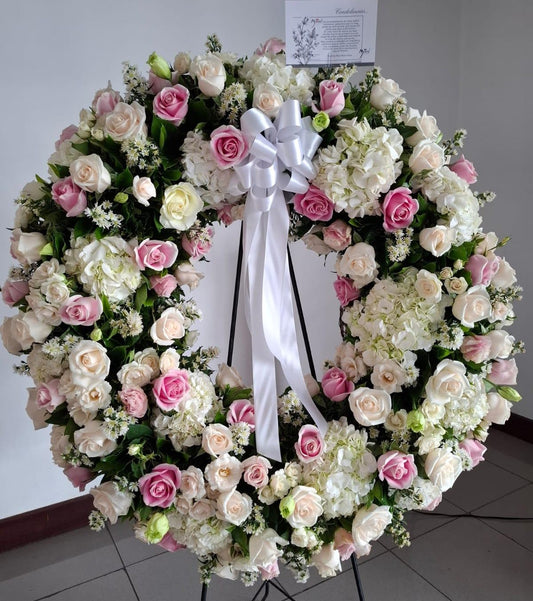 Corona de rosas y Hortensias